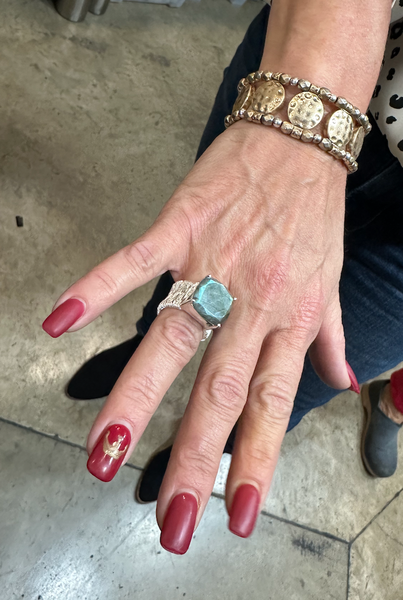 Italian Step Ladder with Stone Ring Labradorite