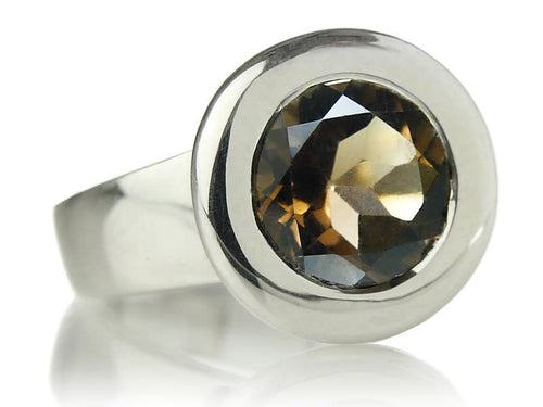 Gaudi Circle Classic Stone Ring Smoky Quartz