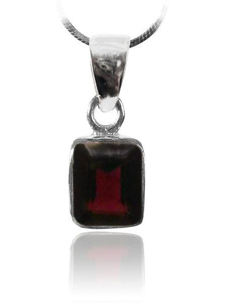 Tiny Kathak 7 Stone Necklace Garnet